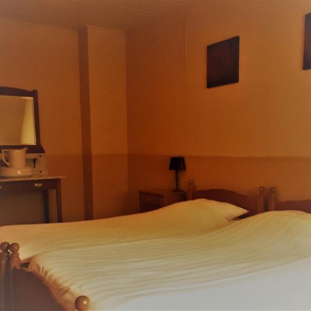 Steenderen Hotel Cafe Zaal Heezen المظهر الخارجي الصورة
