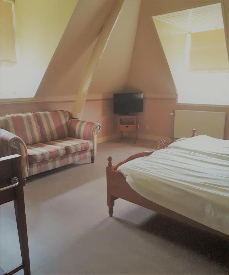 Steenderen Hotel Cafe Zaal Heezen المظهر الخارجي الصورة